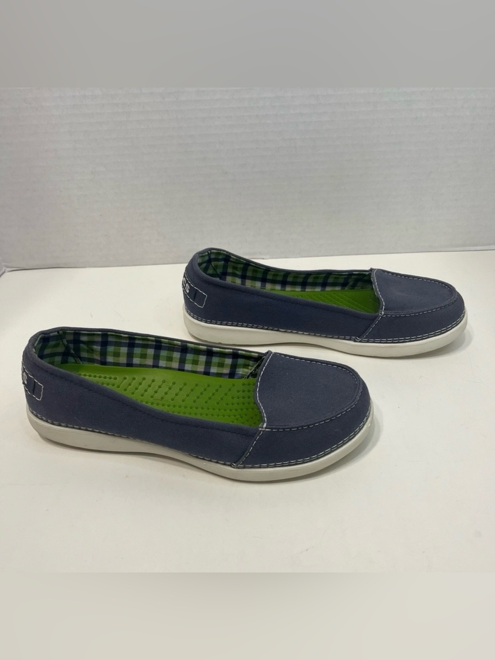 CROCS slip on Melbourne II short vamp loafers shoes women’s size 9 blue